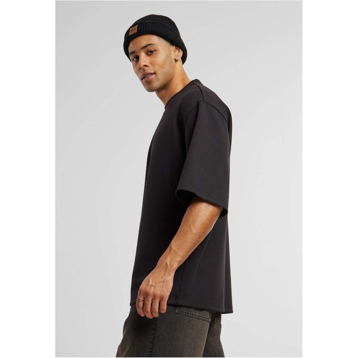 URBAN CLASSICS MEN΄S OVERSIZE FIT SCUBA T-SHIRT COTTON BLACK