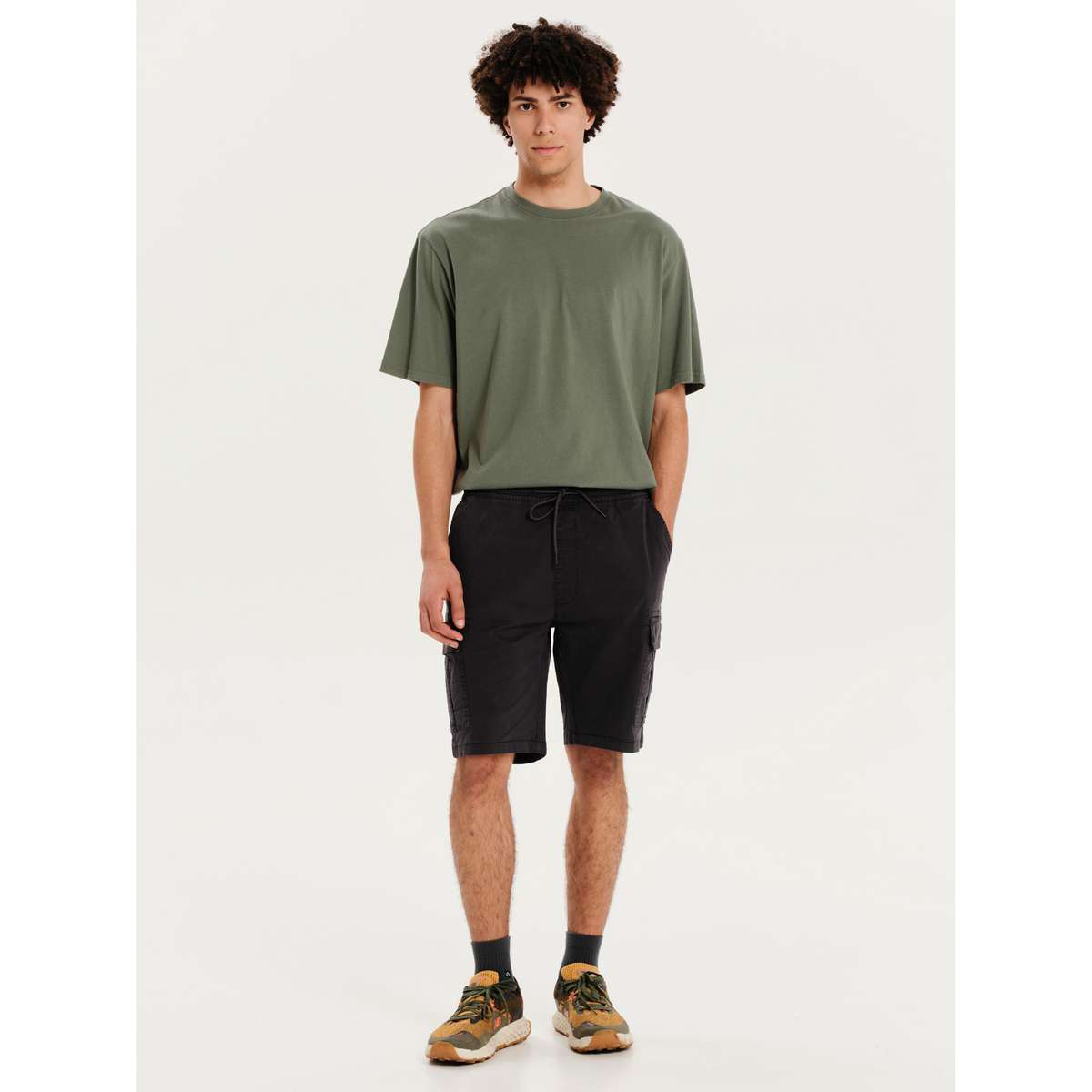 EMERSON MEN’S REGULAR FIT COTTON FULL ELASTICATED CLASSIC CARGO SHORTS 251.EM47.17 STONE GREY