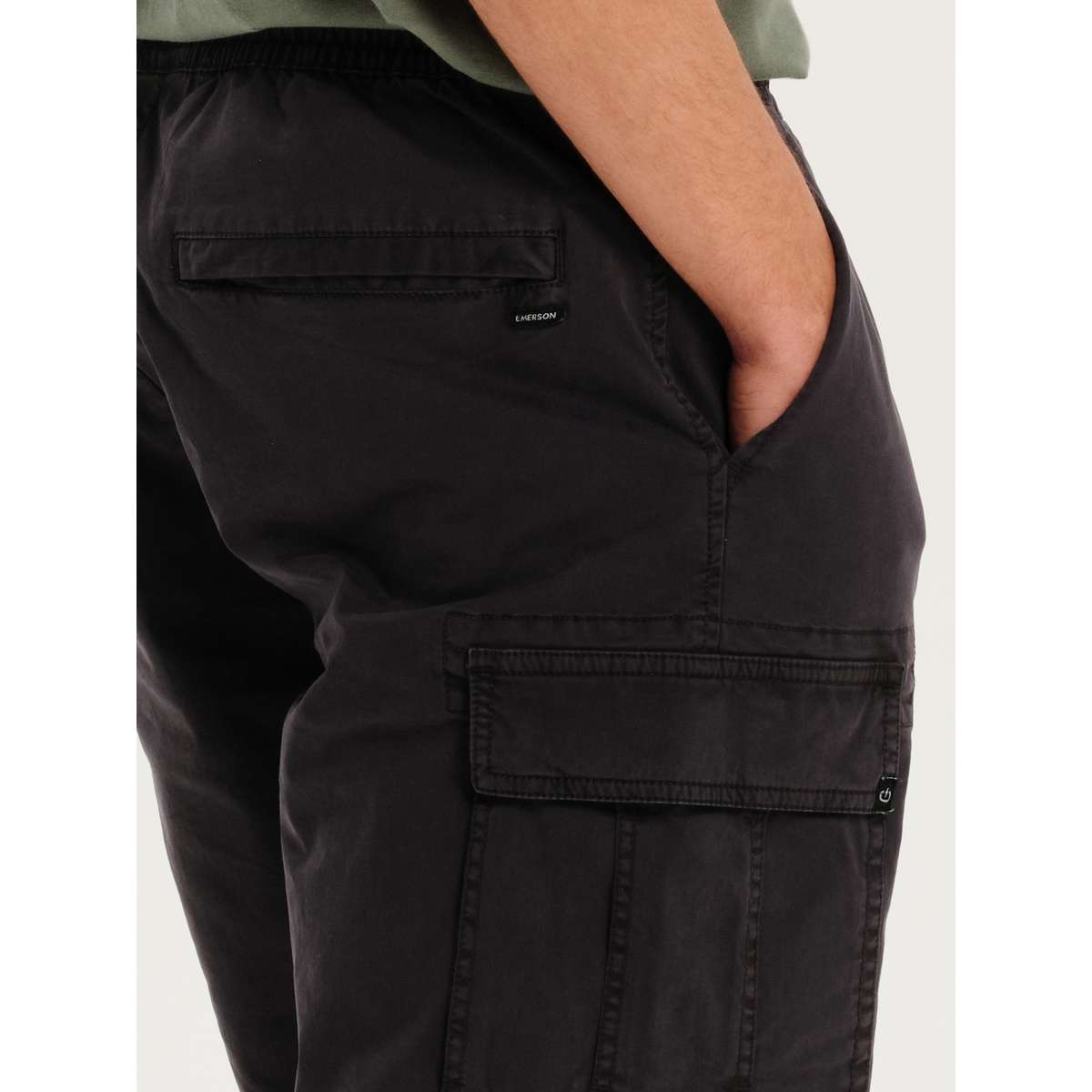 EMERSON MEN’S REGULAR FIT COTTON FULL ELASTICATED CLASSIC CARGO SHORTS 251.EM47.17 STONE GREY