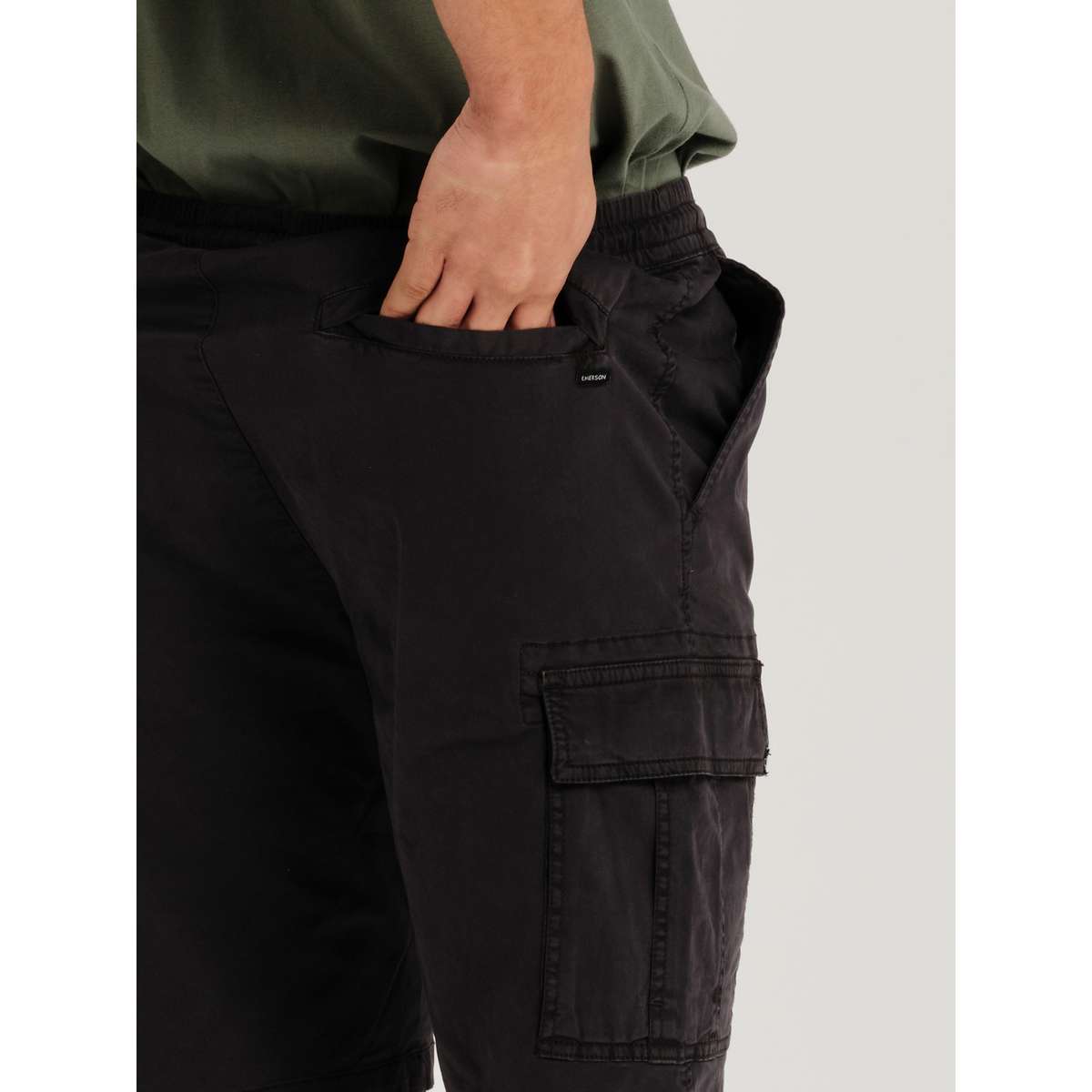 EMERSON MEN’S REGULAR FIT COTTON FULL ELASTICATED CLASSIC CARGO SHORTS 251.EM47.17 STONE GREY