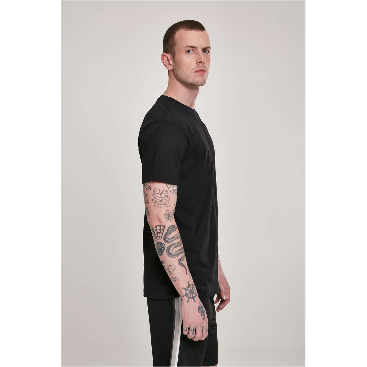 Urban Classics Men΄s Regular fit Cotton Basic Tee TB2684 BLACK