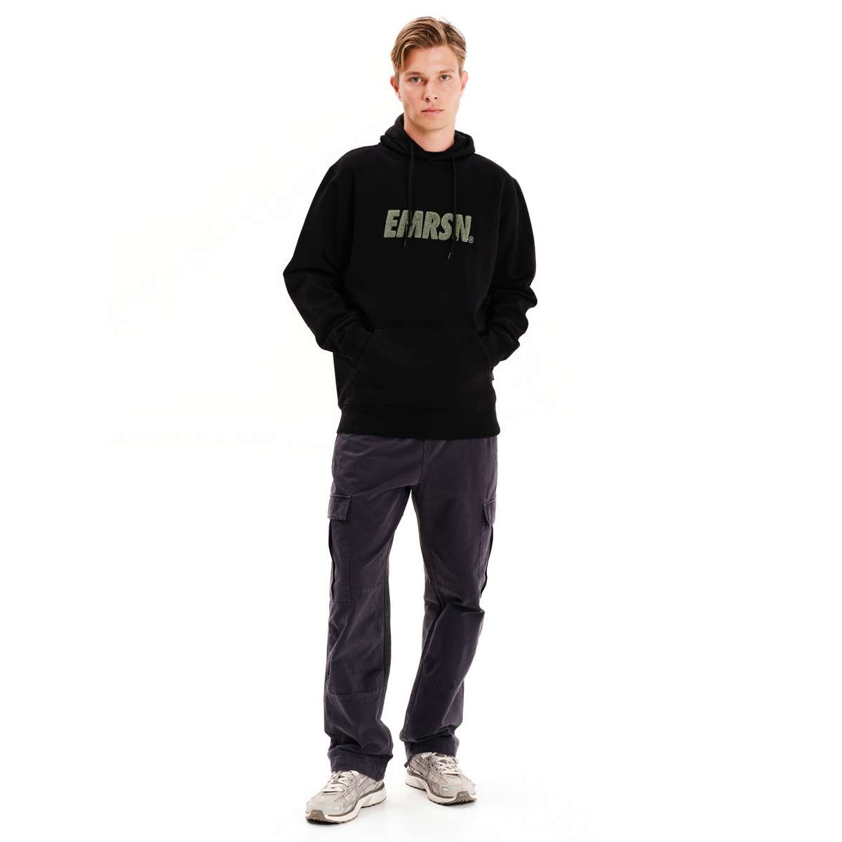 EMERSON MEN’S REGULAR FIT COTTON LOGO PULLOVER HOODIE 252.EM20.11-BLACK