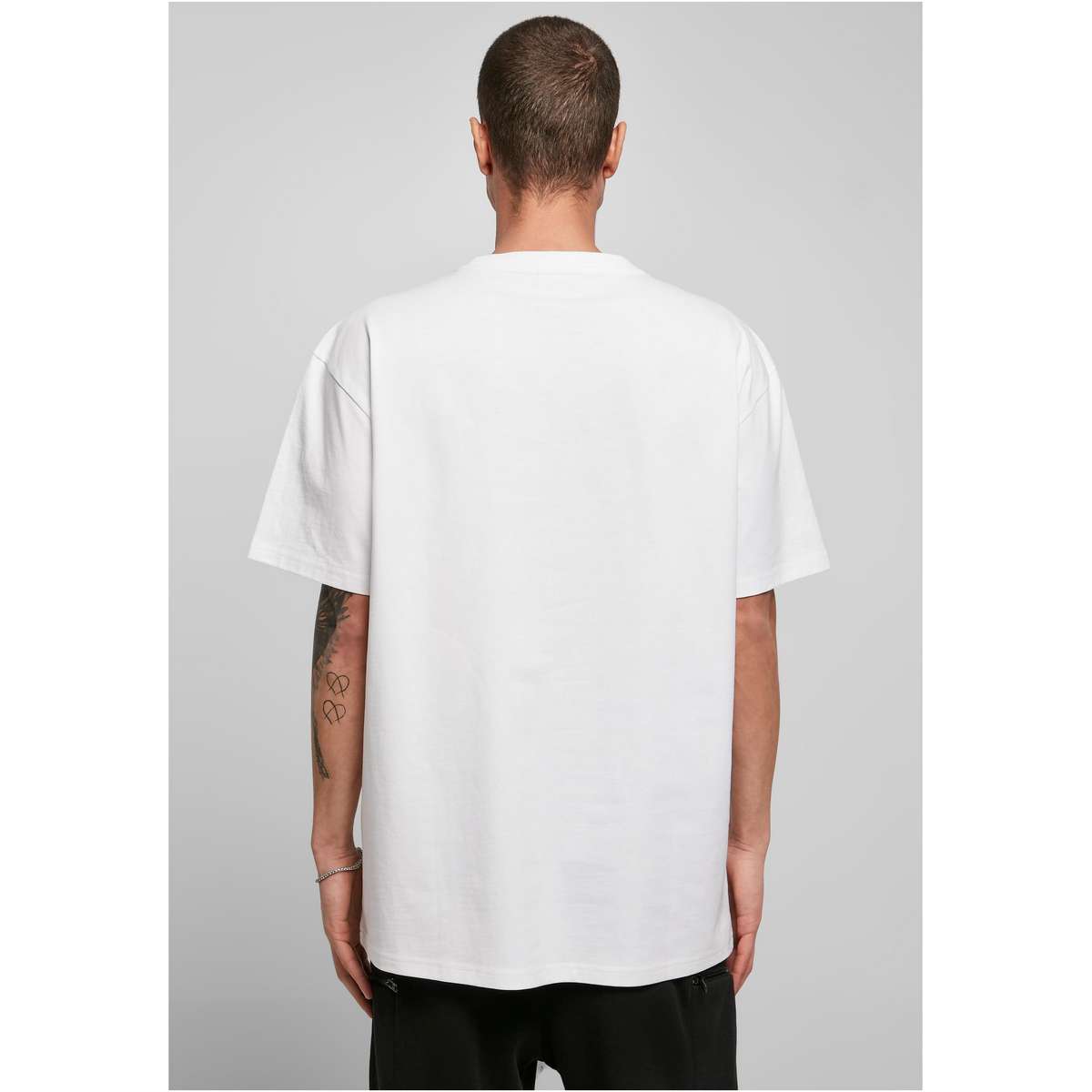 URBAN CLASSICS MEN’S REGULAR FIT COTTON SCRIPT LOGO TEE TB4903 WHITE