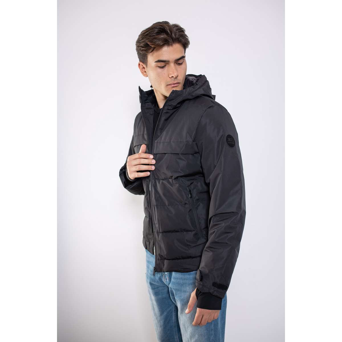 MANAGER MEN’S REGULAR FIT POLYESTER ΧΕΙΜΕΡΙΝΟ ΜΠΟΥΦΑΝ 602 AERIKOS BLACK