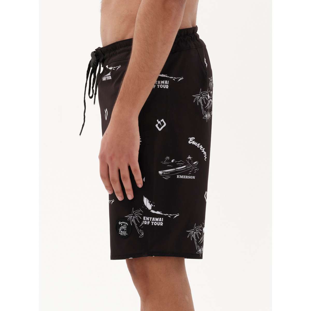 EMERSON MEN’S REGULAR FIT POLYESTER ΕΜΠΡΙΜΕ ΑΝΑΚΥΚΛΩΜΕΝΟ BOARDSHORTS 49cm