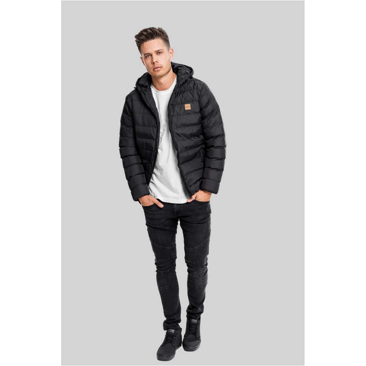 URBAN CLASSICS MEN’S REGULAR FIT POLYESTER BASIC BUBBLE JACKET BLACK